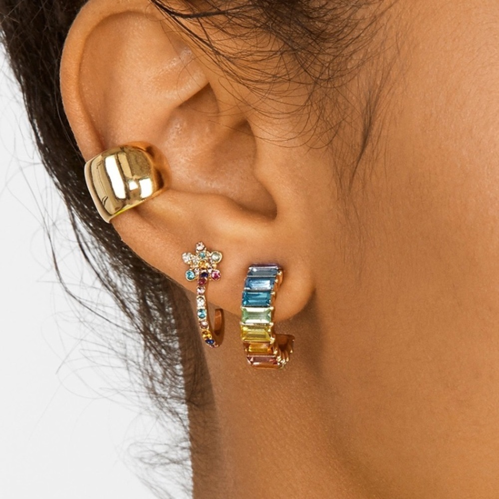 🌈 2/$24 Rainbow Baguette Earrings 🌈 - Picture 2 of 2